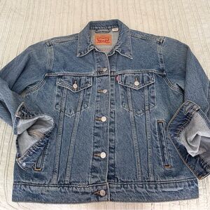 Levi's Classic Blue Jean Jacket